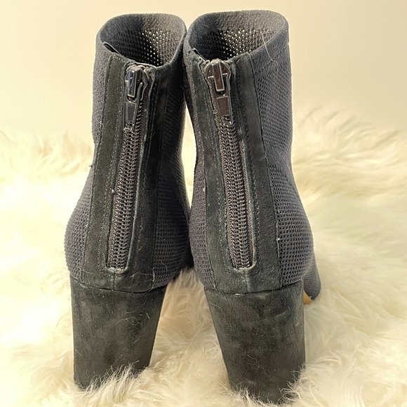 Steven By Steve Madden Acko Black Bootie - Picture 5 of 7